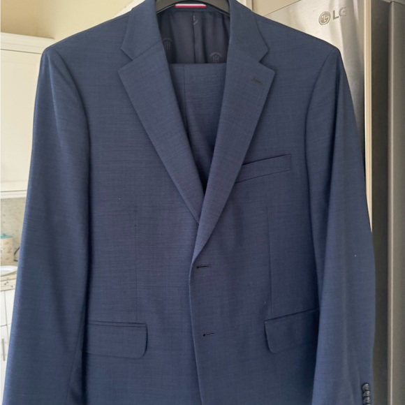 Tommy Hilfiger Men’s Suit and PantsNavy blue Size 44sPant 34X30